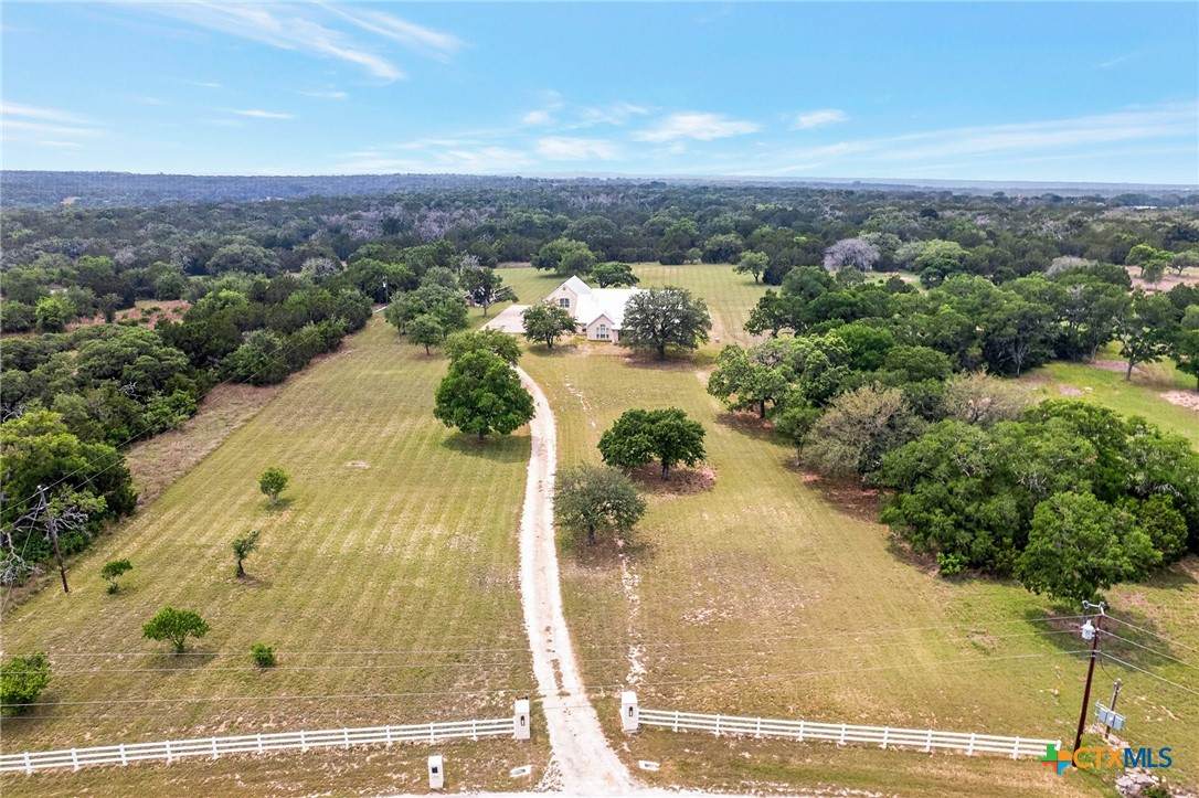 421 Sunset Ridge Drive - Photo 1