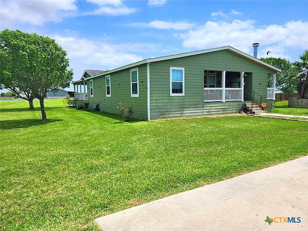 1845 Royal Road - Photo 1