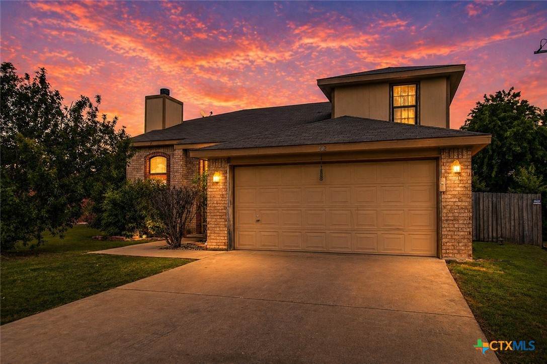 302 Sumac Trail - Photo 1