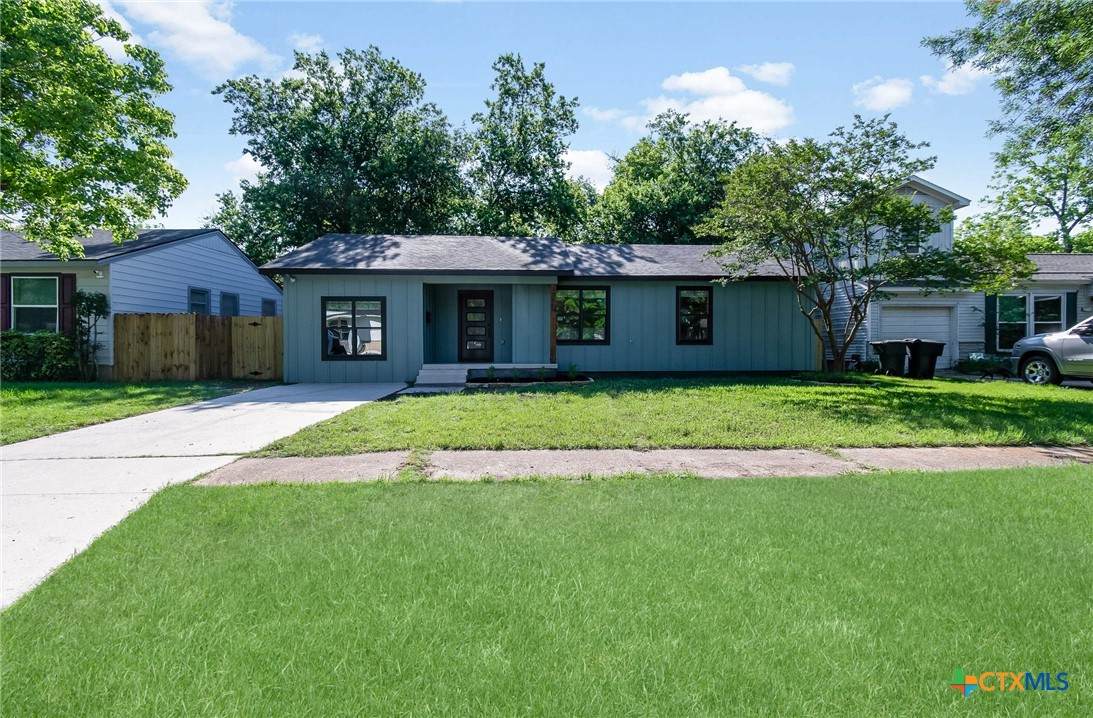 2509 Goliad Street - Photo 1
