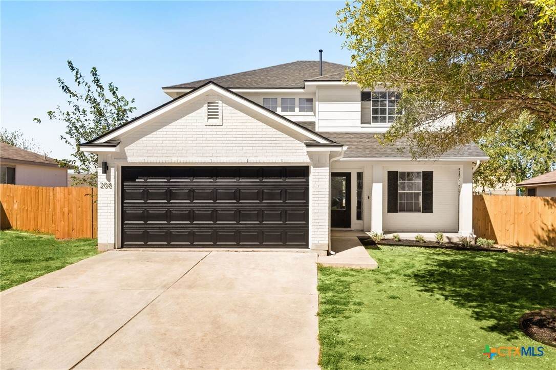 208 Langely - Photo 1