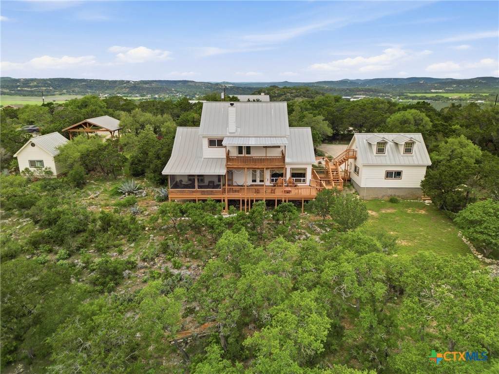 2522 Summit Drive - Photo 1