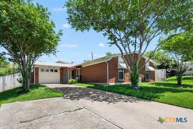 713 Mary Jane Drive - Photo 1