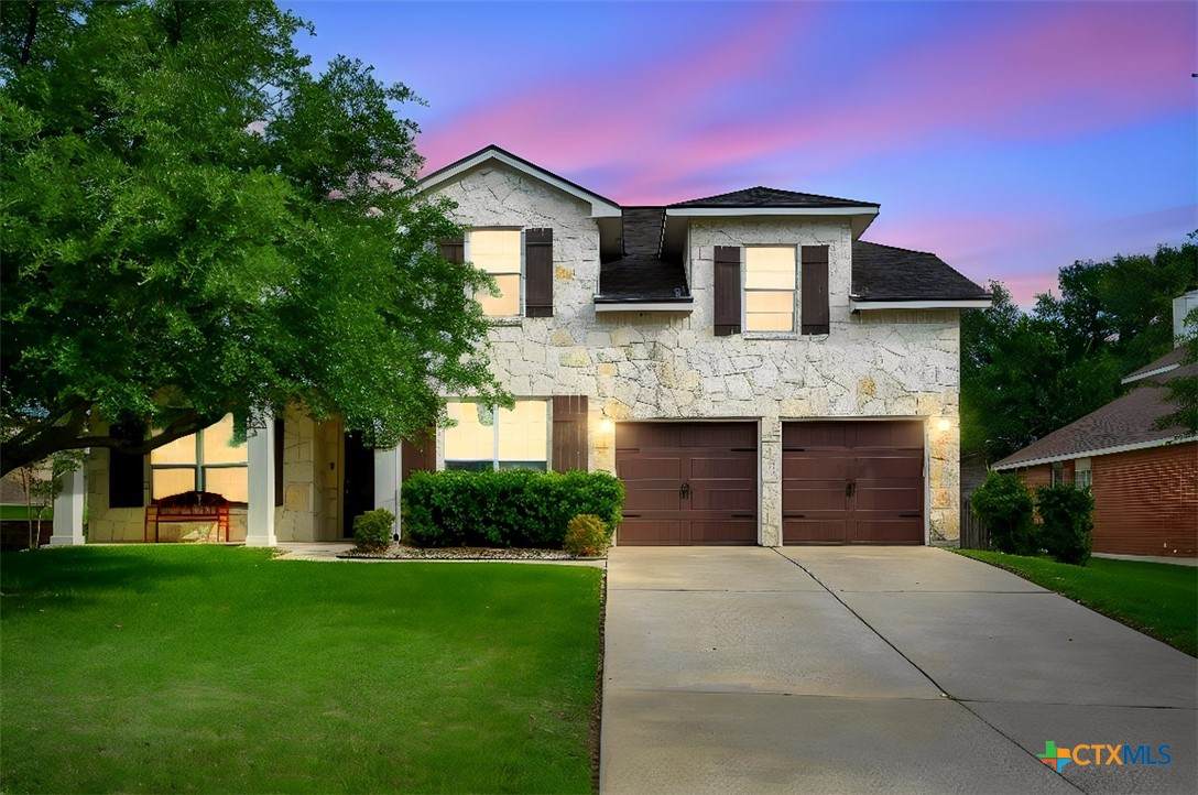 303 Crowfoot Drive - Photo 1