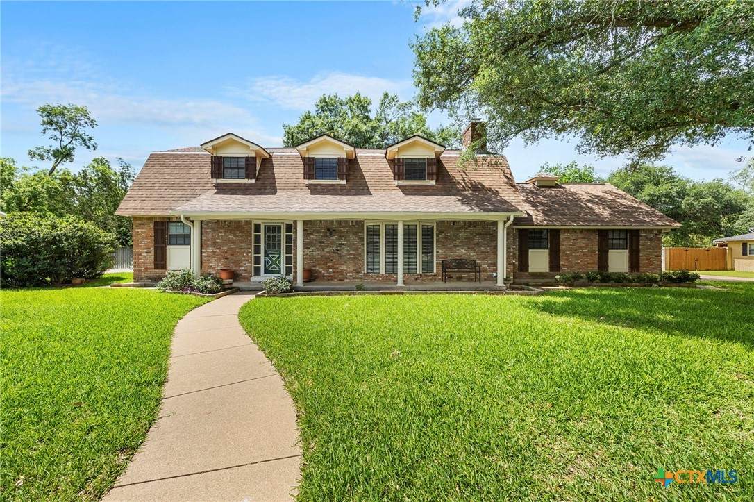 3309 Cottonwood Lane - Photo 1