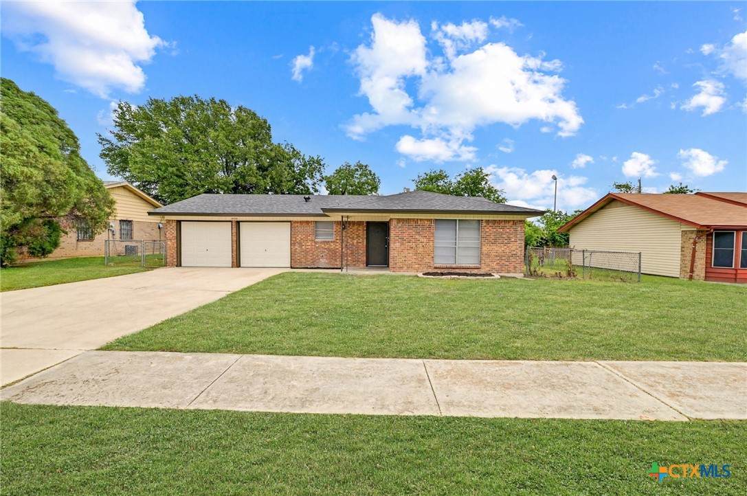1400 Hammond Drive - Photo 1