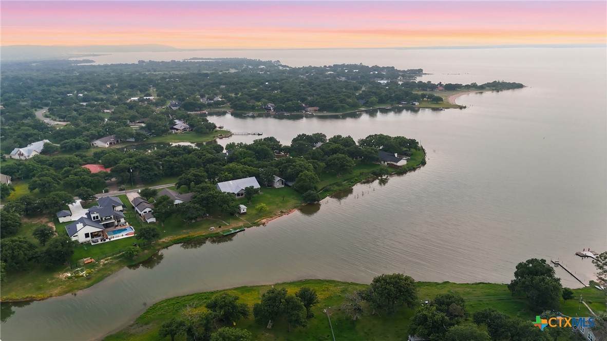 115 Sunset Circle - Photo 1