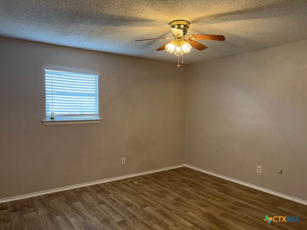 https://bt-photos.global.ssl.fastly.net/centraltx/orig_boomver_1_613691-2.jpg