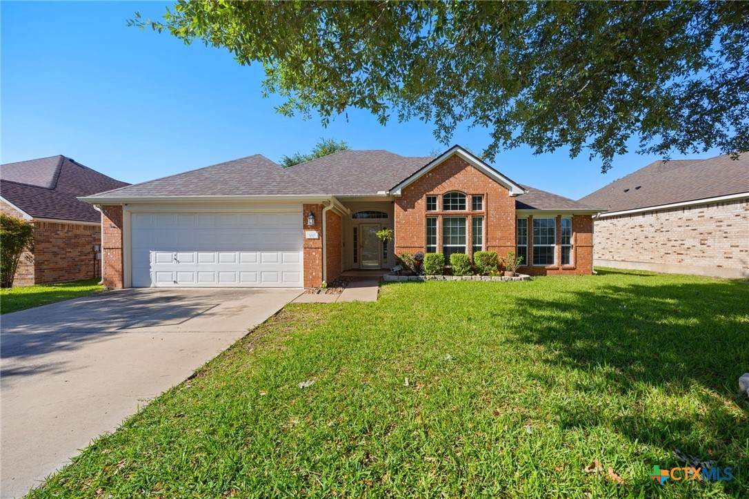910 Neuberry Cliffe - Photo 1
