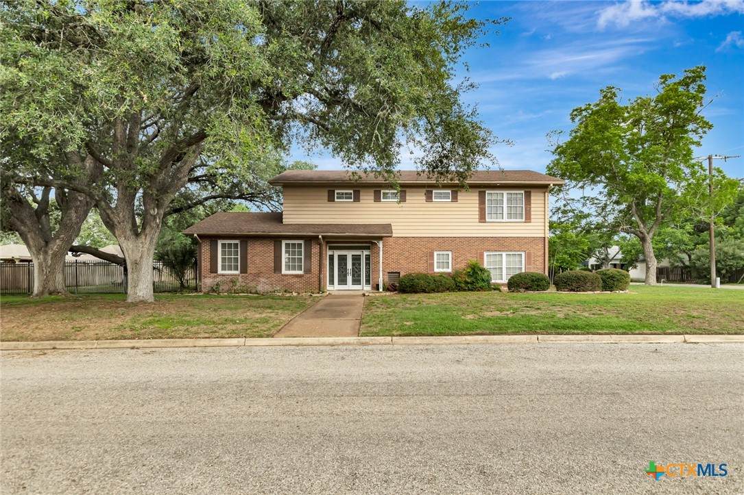1014 Hunt Street - Photo 1