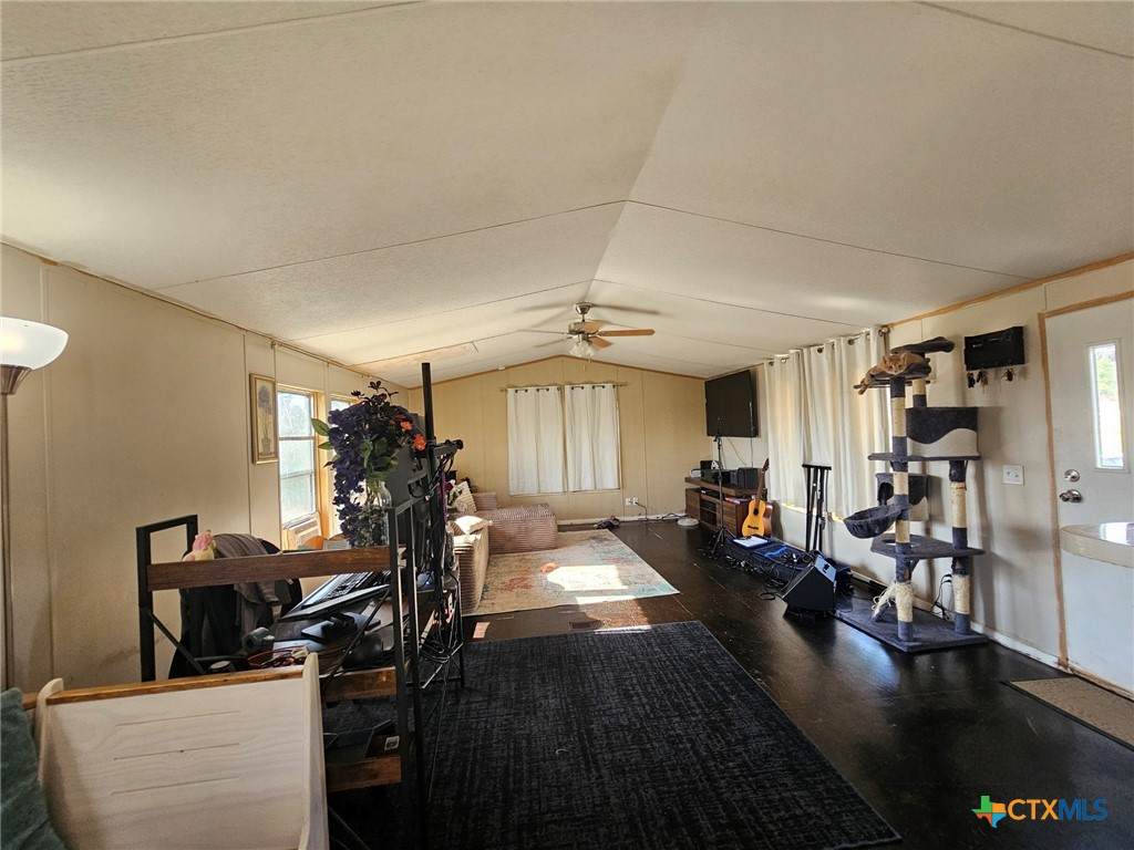https://bt-photos.global.ssl.fastly.net/centraltx/orig_boomver_1_615829-2.jpg