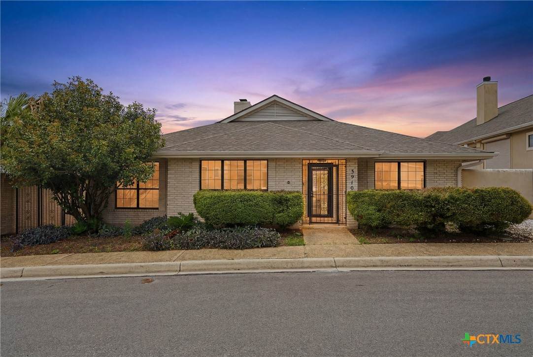 5910 Crescent Falls - Photo 1