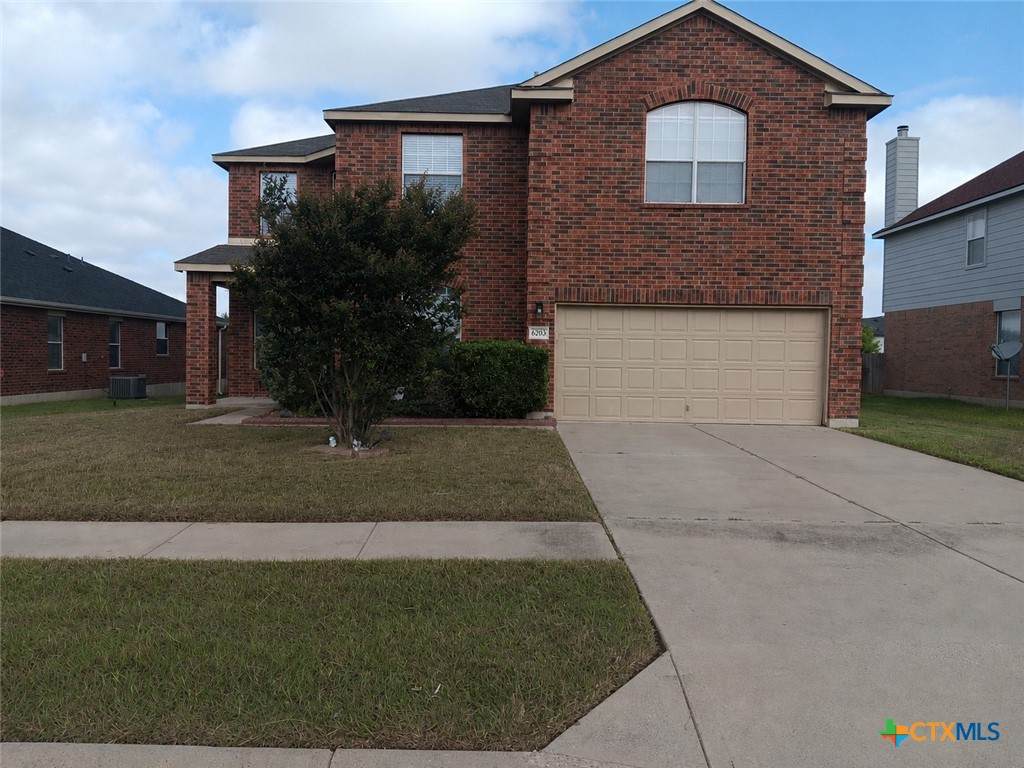6203 Taree Loop - Photo 1