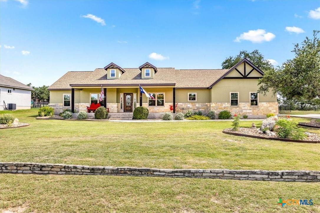 410 Quest Avenue - Photo 1