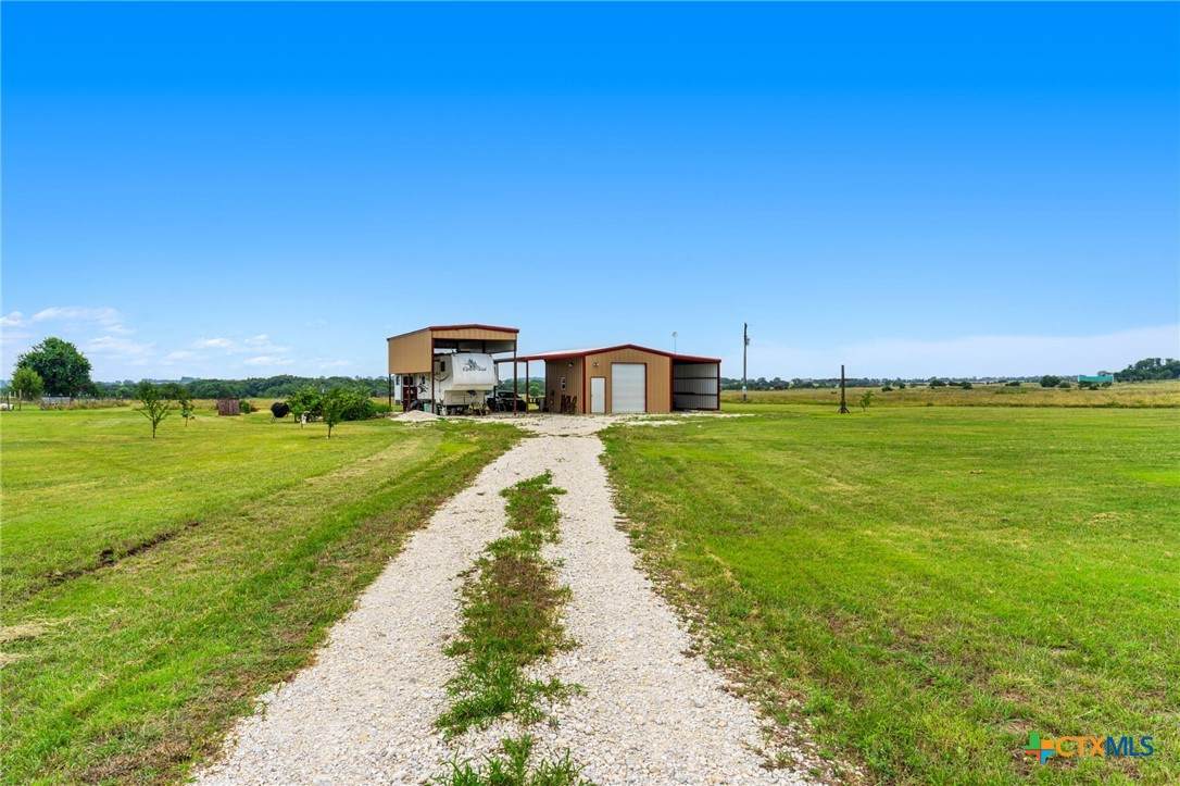 6290 Fm 182 - Photo 1