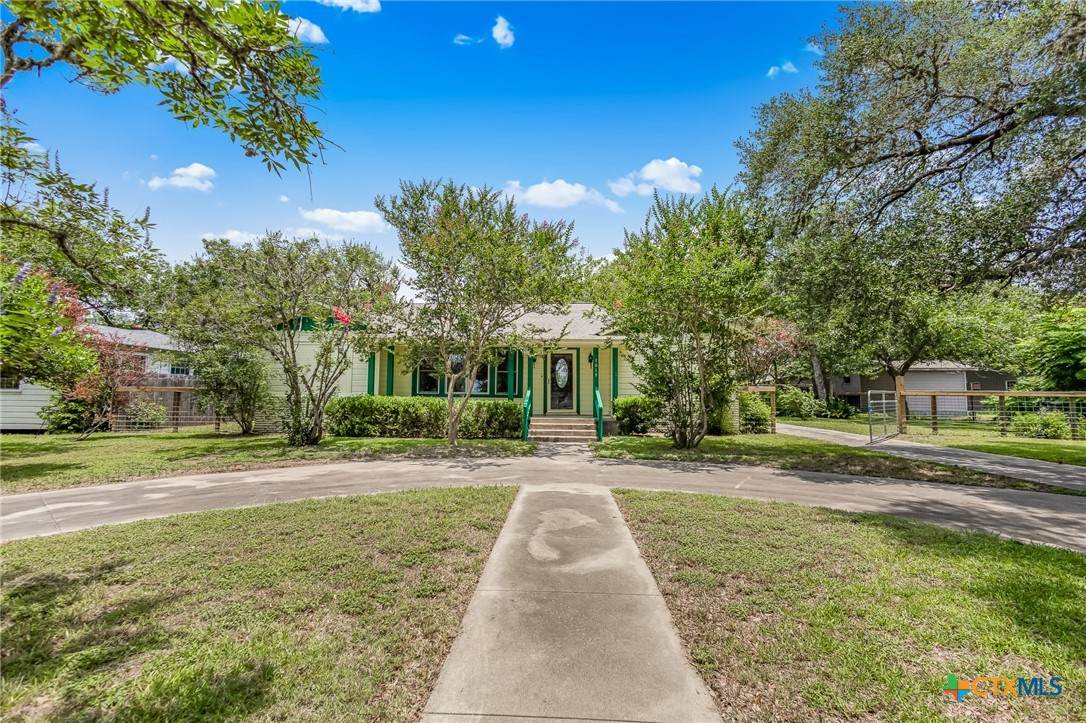 1019 Gonzales Street - Photo 1