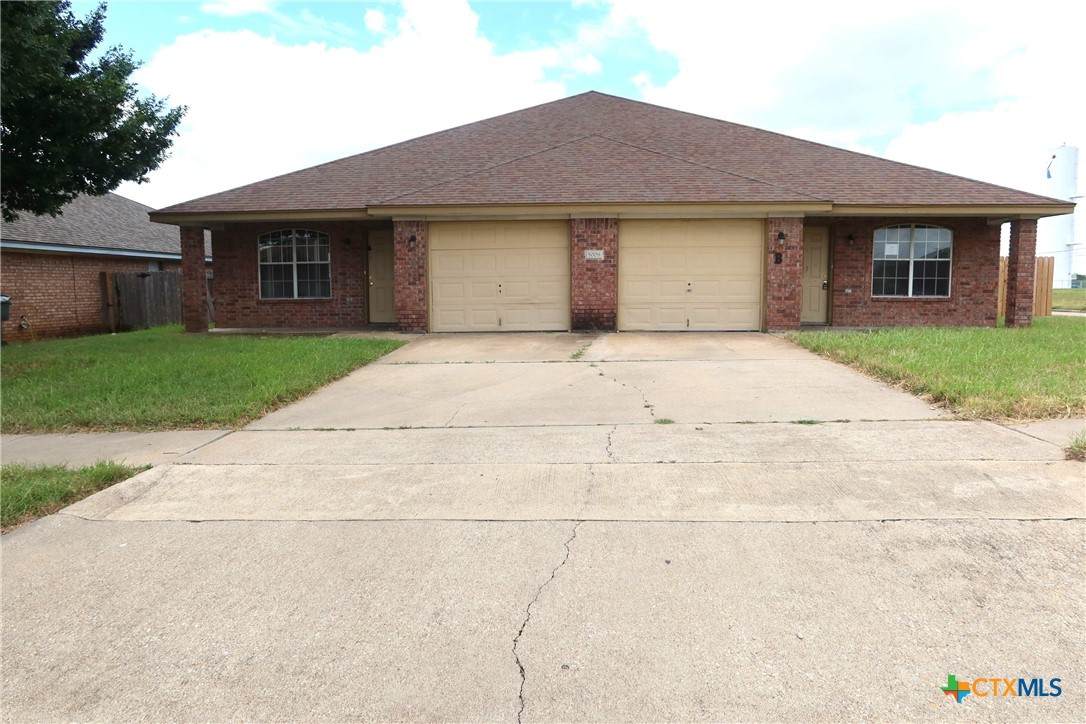 5008 John David Drive - Photo 1