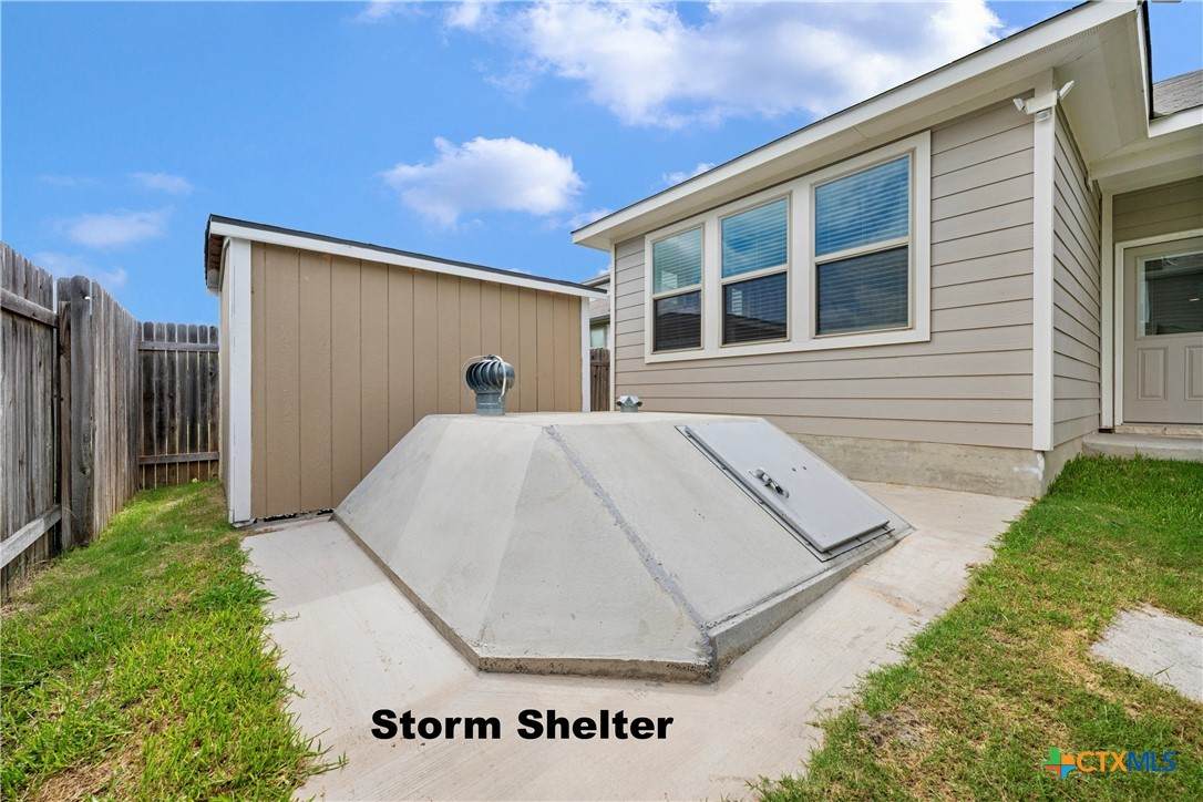 101 Quiet Man Drive - Photo 1
