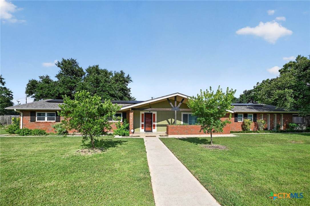 2210 East Street - Photo 1