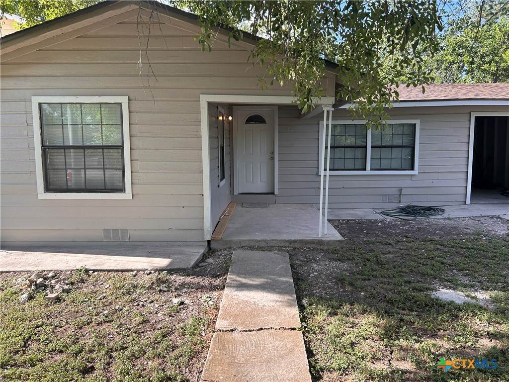 932 Anderson - Photo 1
