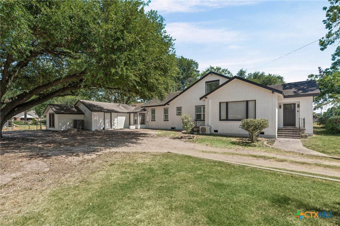 1707 Travis Avenue - Photo 1