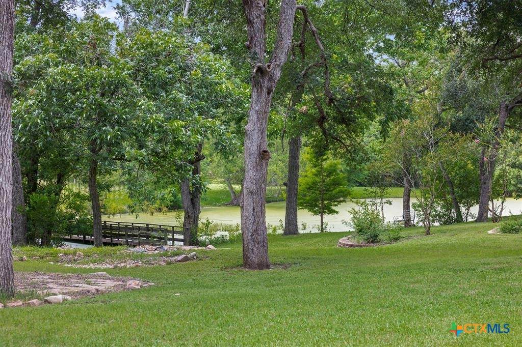 https://bt-photos.global.ssl.fastly.net/centraltx/orig_boomver_1_619287-2.jpg
