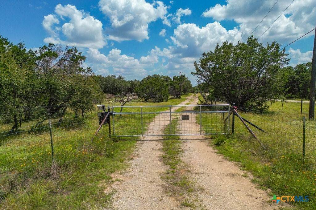 2090 Wegner Road - Photo 1