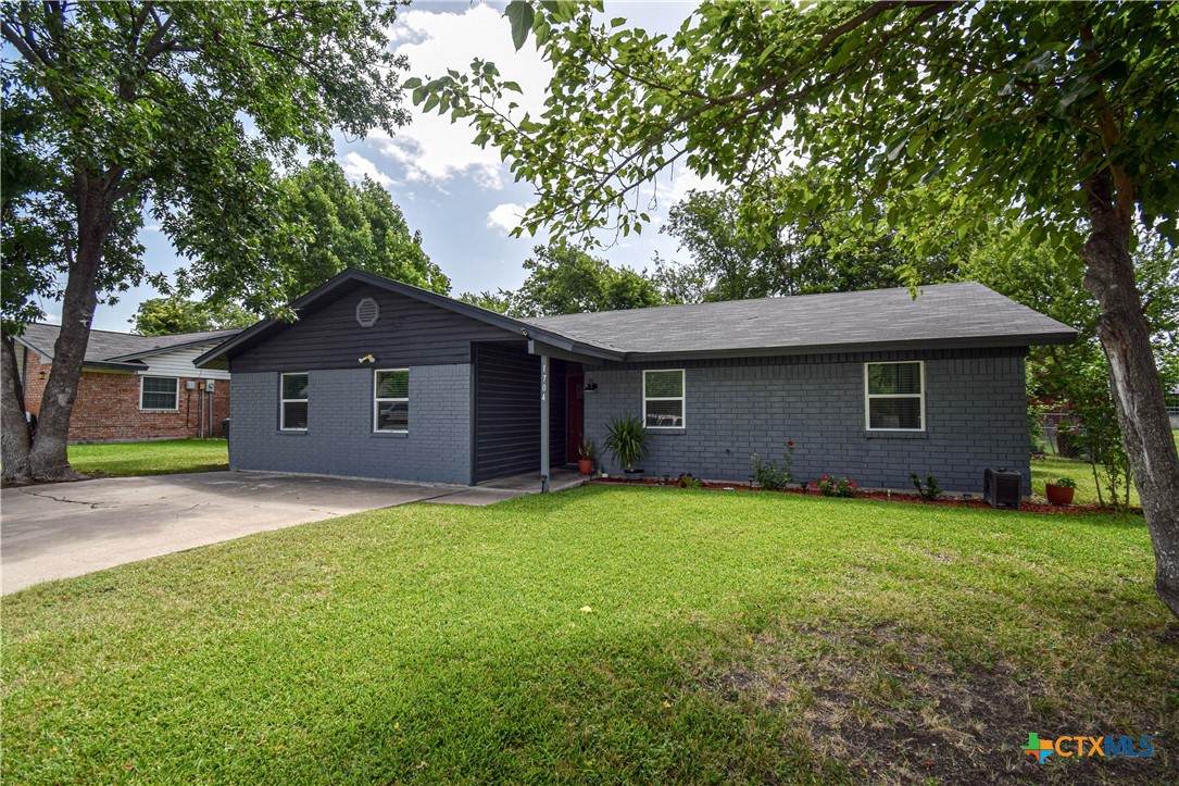 1704 Godman Street - Photo 1
