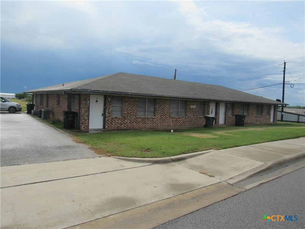 3804 Trimmier - Photo 1