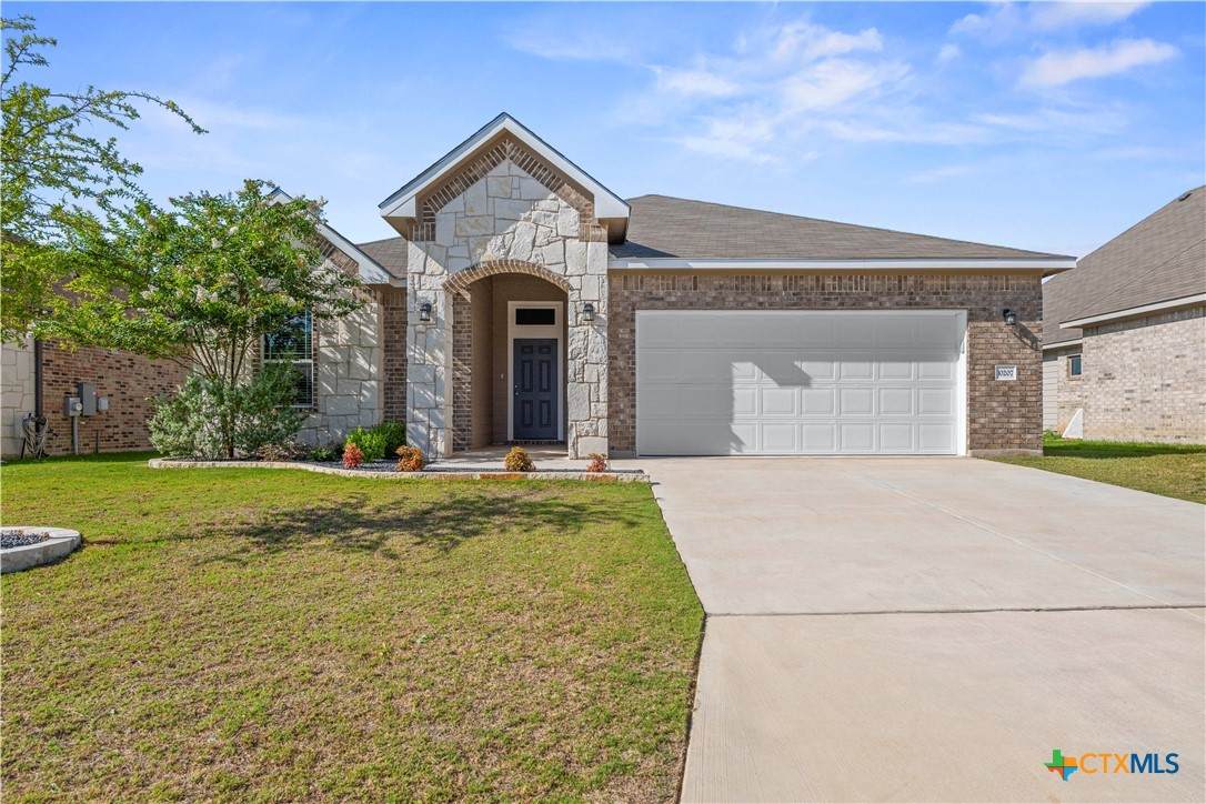 10207 Six Shooter Lane - Photo 1