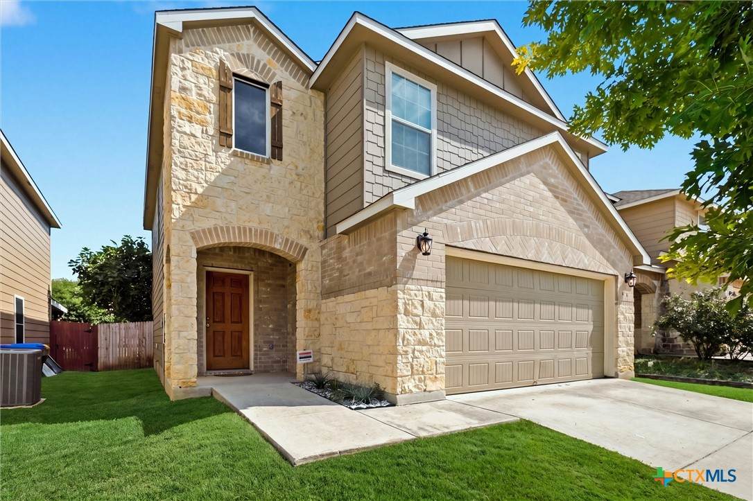 416 Auburn Park - Photo 1