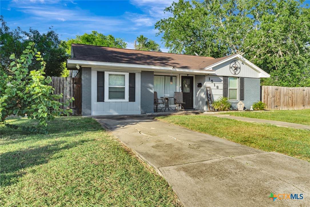 1518 Bonham Dr. - Photo 1