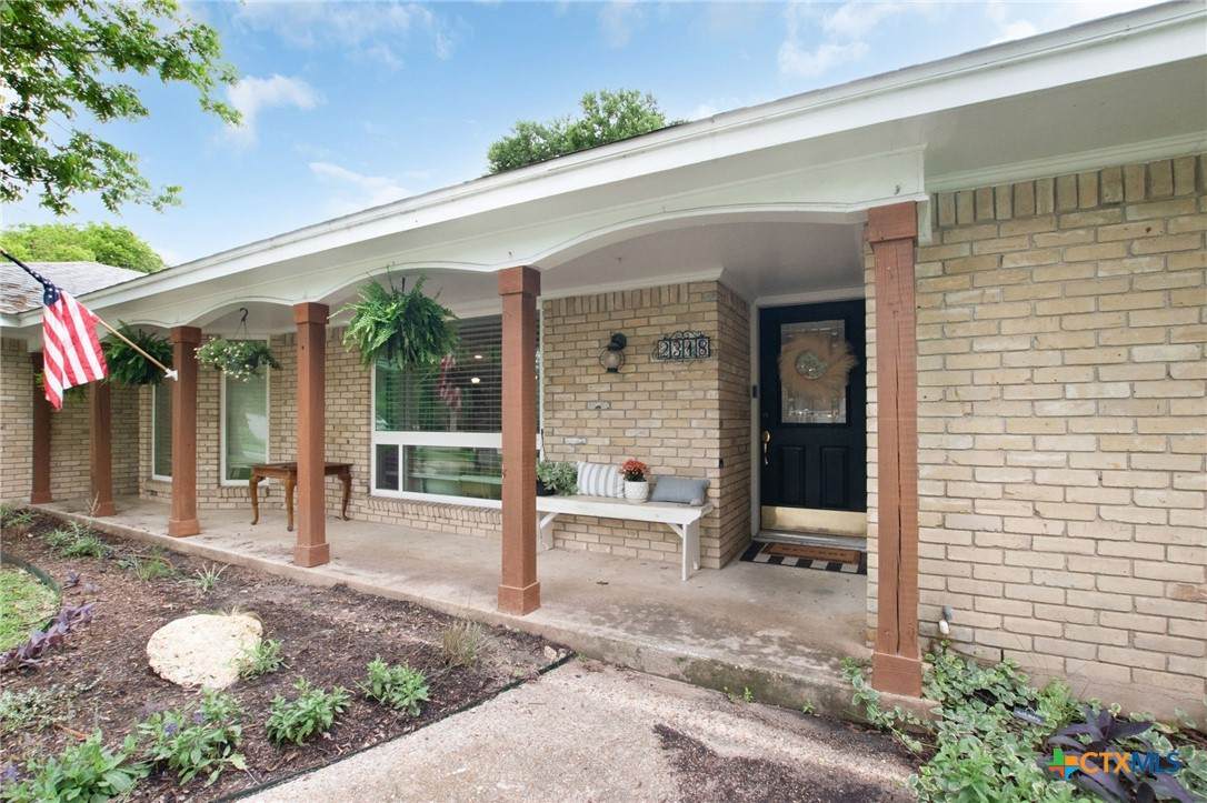2318 Marlandwood Road - Photo 1