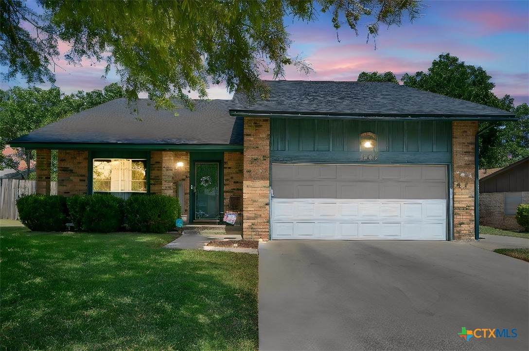 1509 San Antonio Street - Photo 1