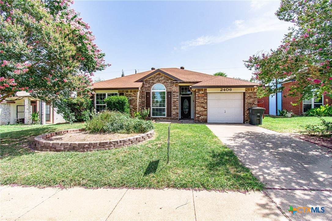 2406 Cactus Drive - Photo 1