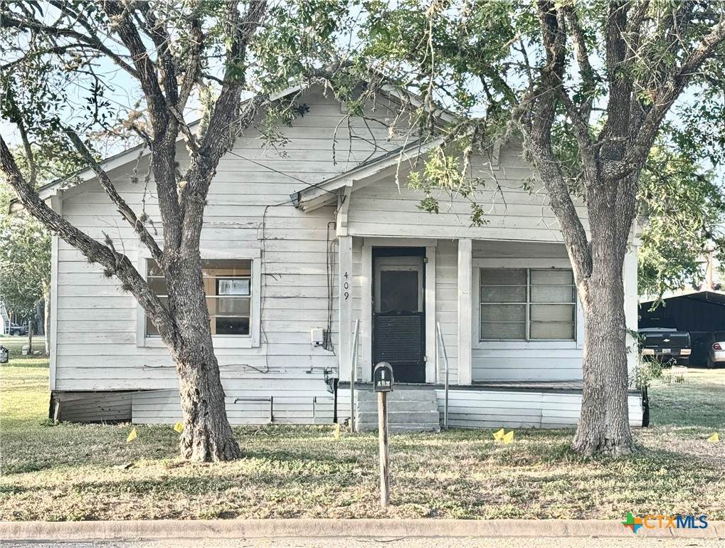 409 Morris Street - Photo 1