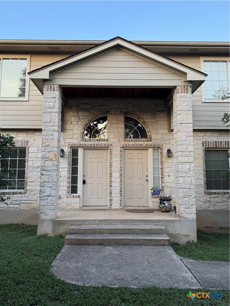 9 Deerfield Drive - Photo 1