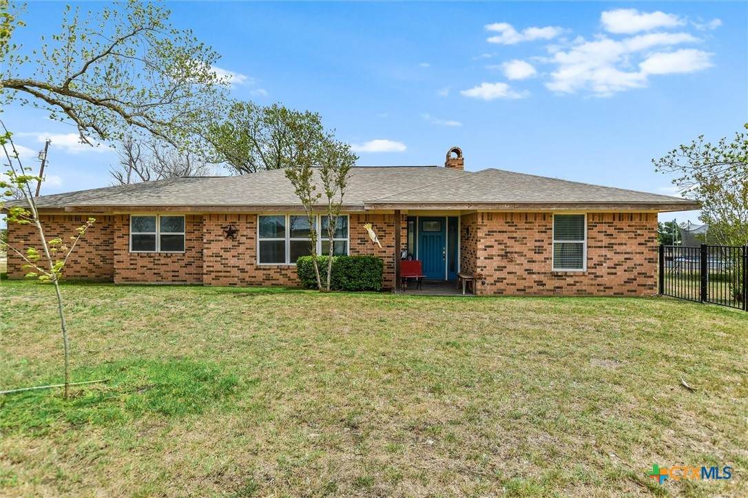 1601 County Road 463 (And Cr 465) - Photo 1