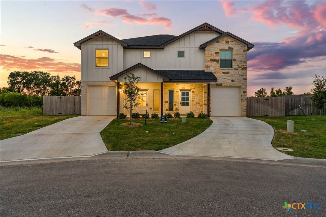 1404 Rita Blanca Court - Photo 1