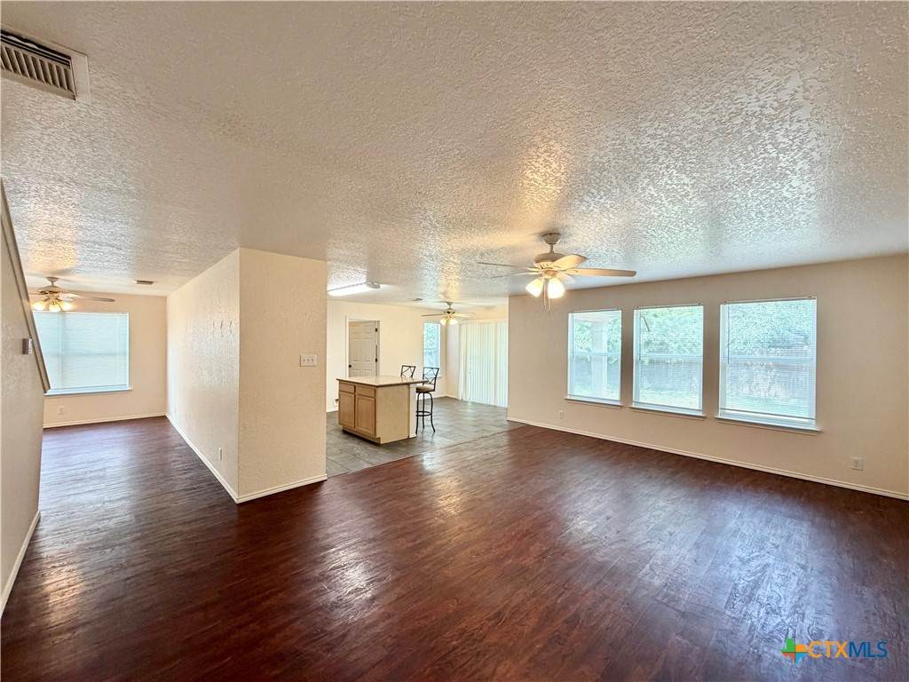 https://bt-photos.global.ssl.fastly.net/centraltx/orig_boomver_1_622285-2.jpg