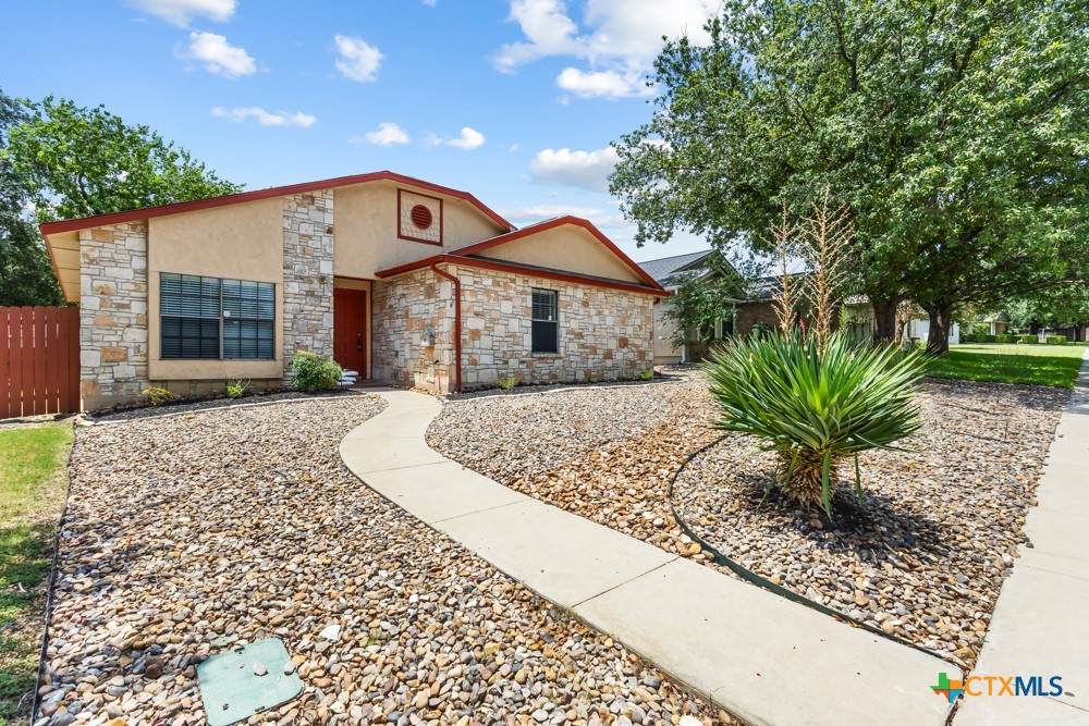 1514 Vista Hill Street - Photo 1