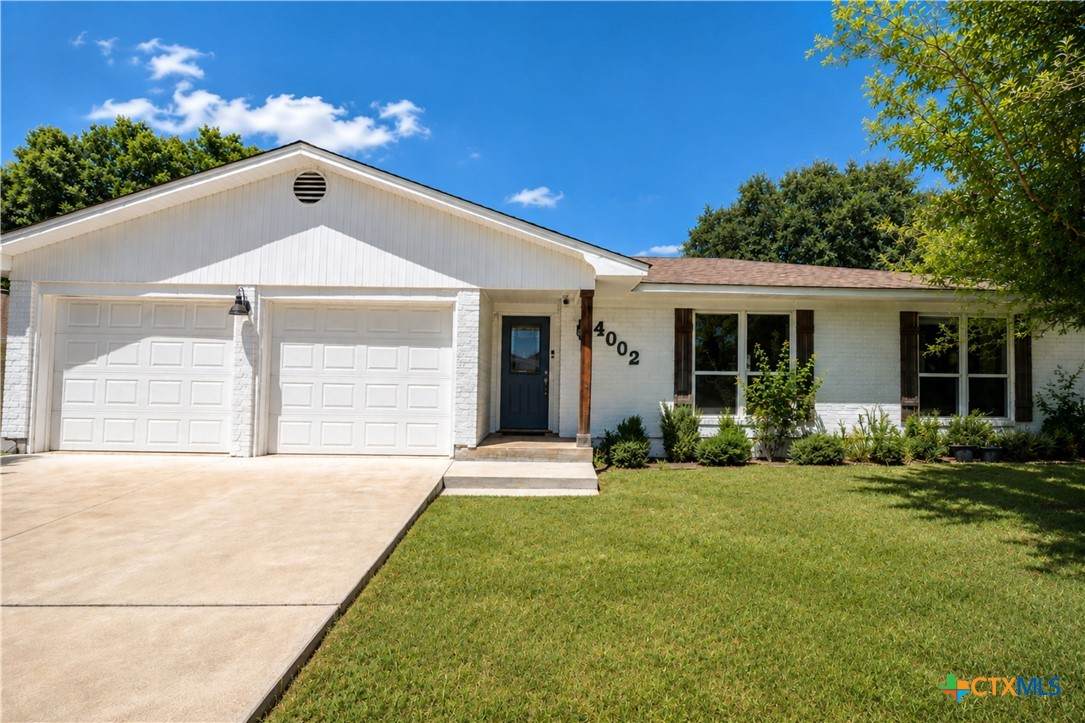 4002 Deer Trail - Photo 1