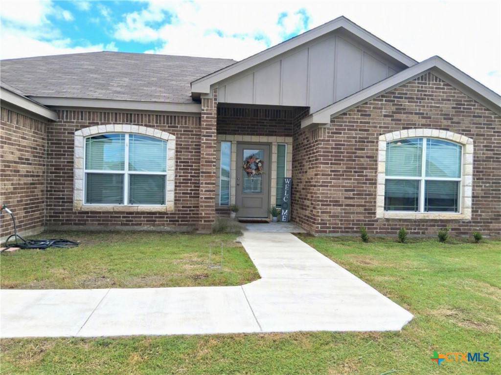 3010 Privet Drive - Photo 1