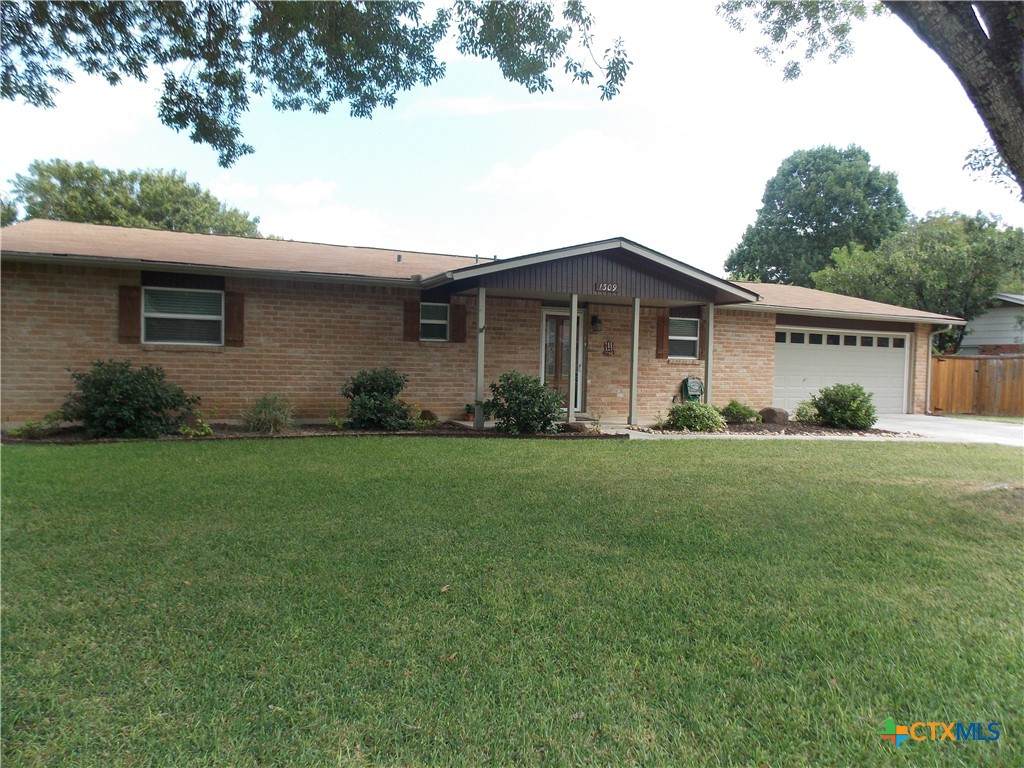 1309 Azalea Lane - Photo 1