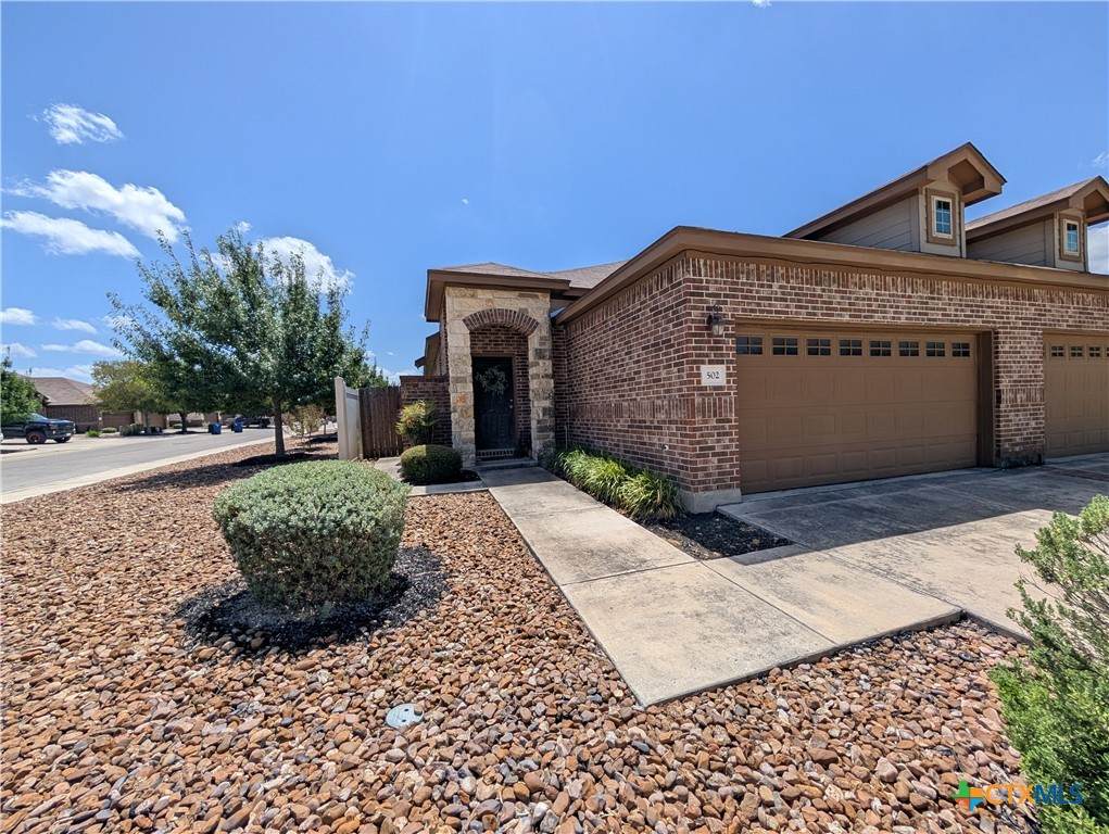 502 Creekside Forest - Photo 1