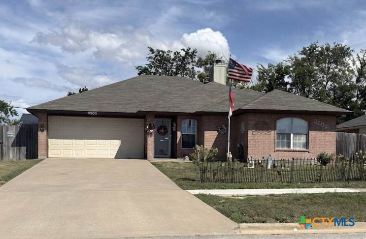 3302 Southhill Drive - Photo 1