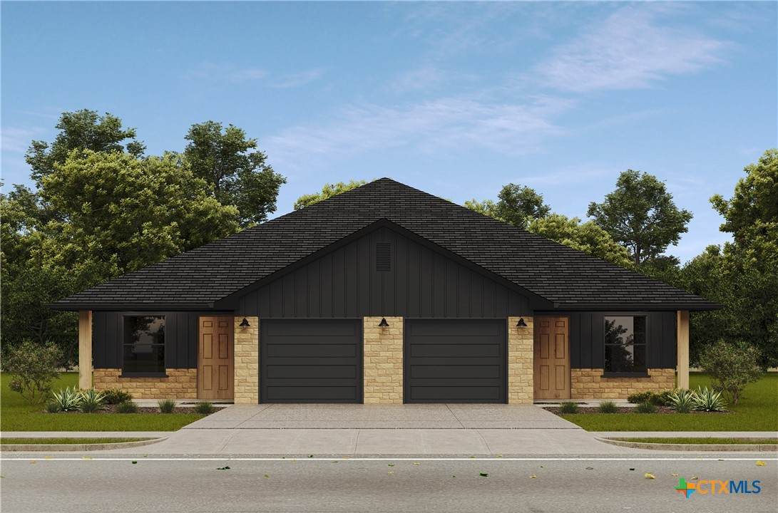 935 Ramblewood Drive - Photo 1