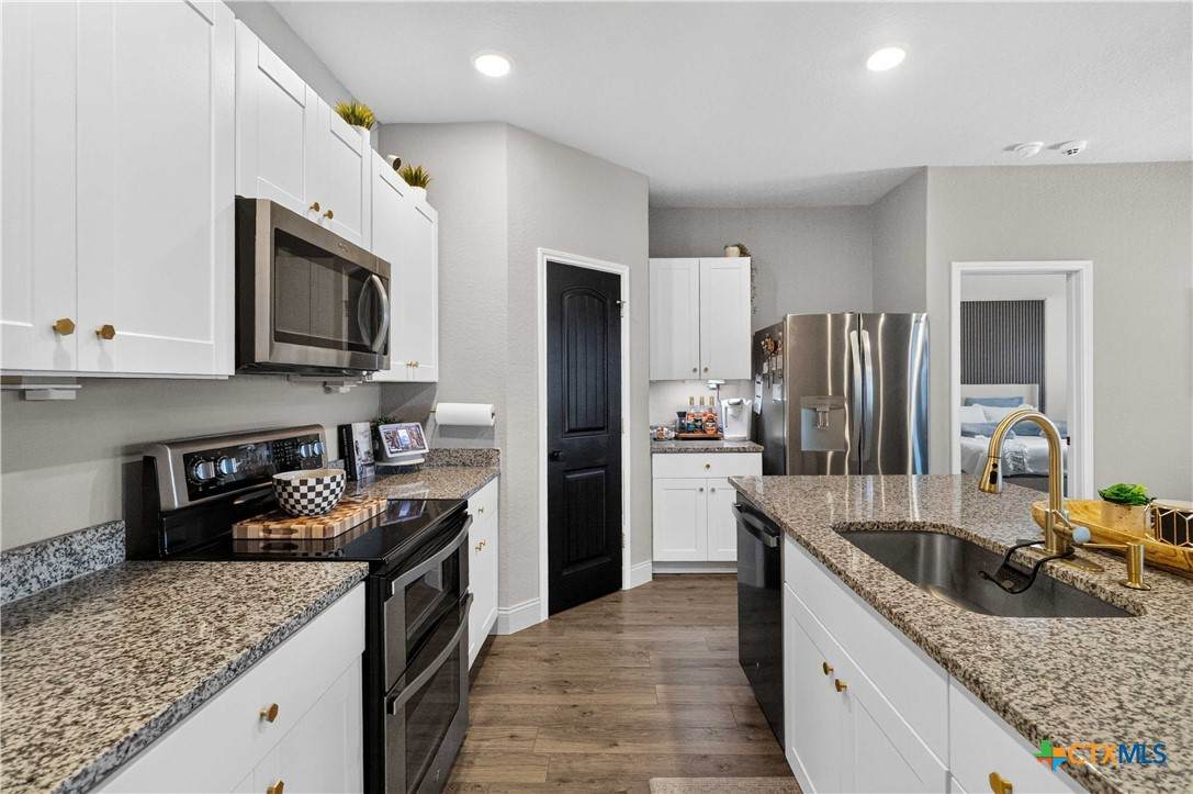 908 Gerardia Court - Photo 1