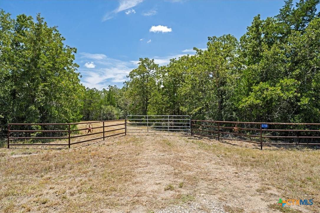 3750 Fm 2237 - Photo 1