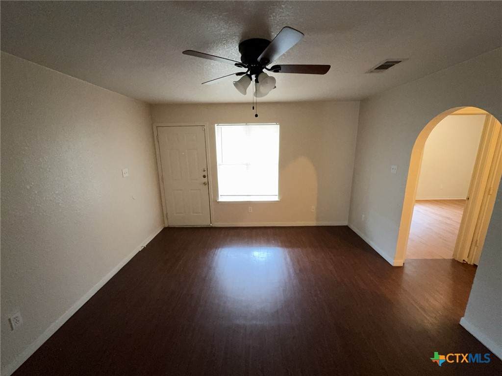 https://bt-photos.global.ssl.fastly.net/centraltx/orig_boomver_1_623220-2.jpg